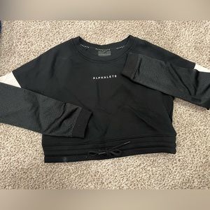 Alphalete crop